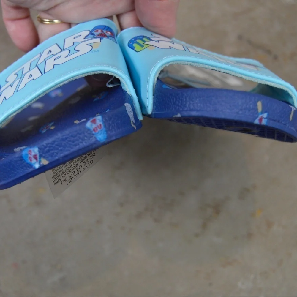 DISNEY Star Wars Kids Slide Sandals,‎ Size 9/10 NEW!